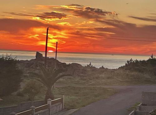 APARTAMENTO CON EXCELENTES VISTAS AL MAR EN LA PLAYA DE CARNOTA