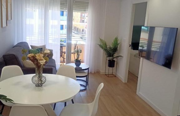 Apartamento Granada-Hipercor