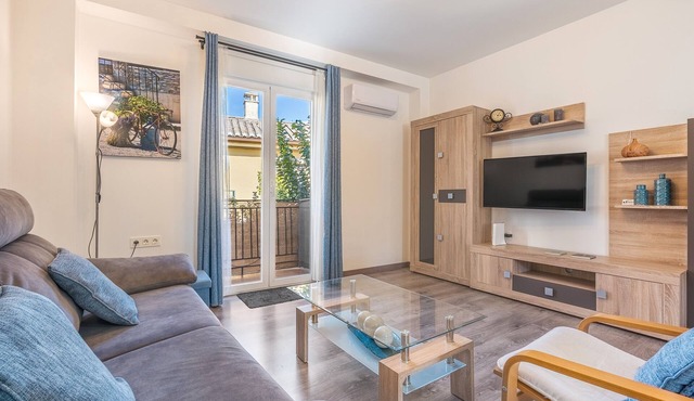 Apartment 'Piso En Centro Histrico' with Private Terrace, Wi-Fi and Air Conditioning