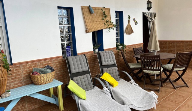 Apartment Salamandra with Mountain View, Pool, Garden & Wi-Fi