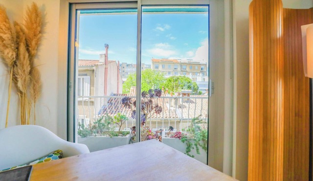 Appart standing 2 ch - proche métro et Castellane
