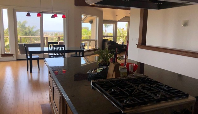 Approx 1800 sq ft executive/honeymoon/family suit with panoramic ocean views