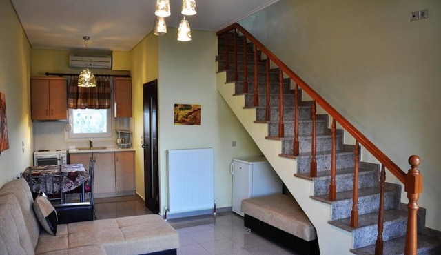 Ariadnes Holiday Accommodation II