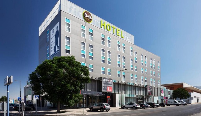 B&B HOTEL Granada