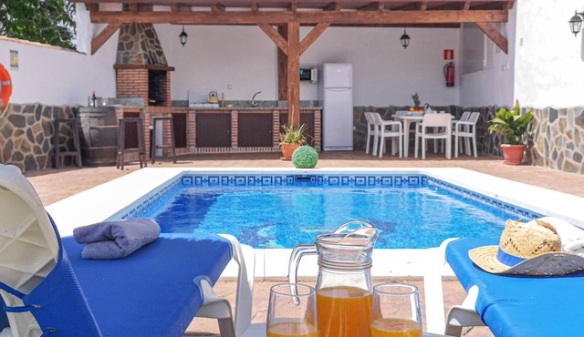 Beautiful home in Algatocín