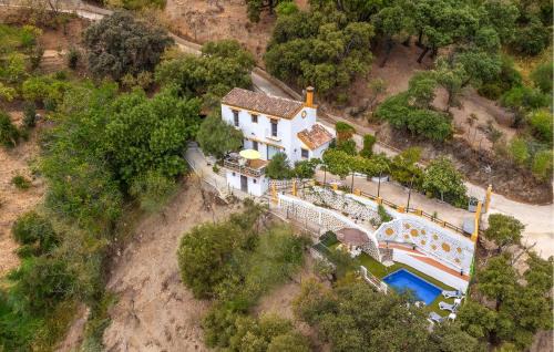 Beautiful Home In Algatocin