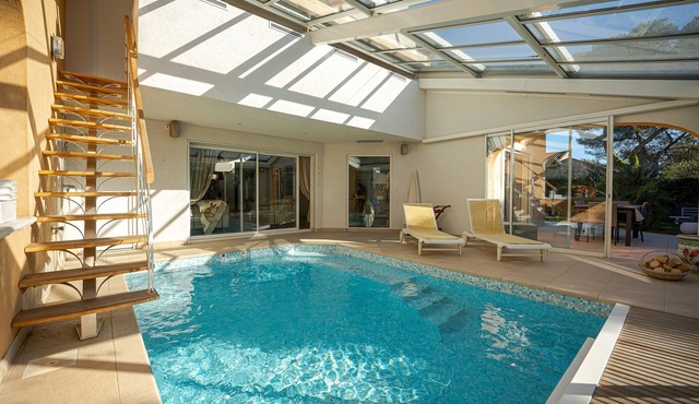 Beautiful villa a few minutes away from Saint Raphaël's beaches