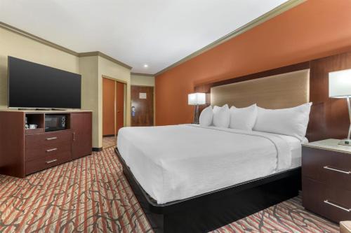 Best Western Plus Brookside Inn