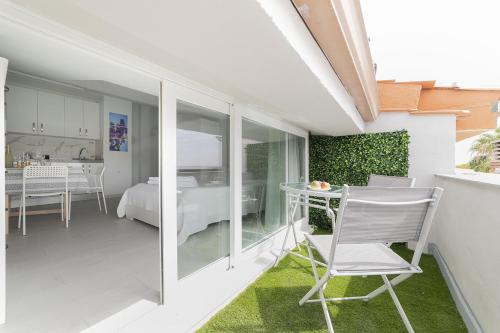 Buhardilla con terraza acogedora