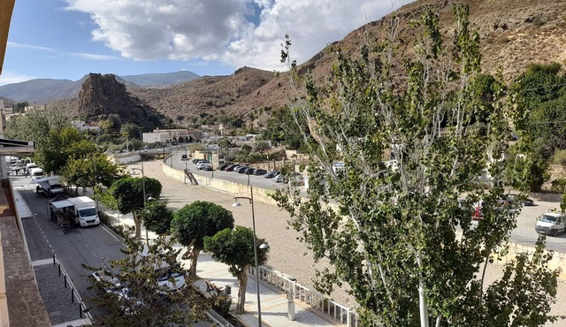 Bulevar Penthouse with Mountain Views, Wi-Fi and Air Conditioning