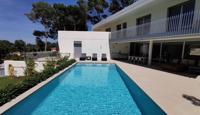 Can Cigonyes spacious villa with private pool