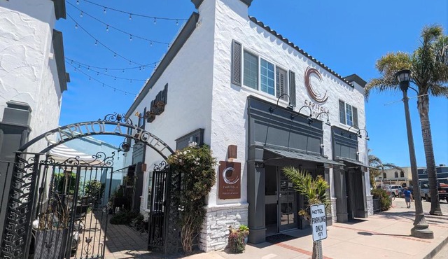 Capitola Hotel