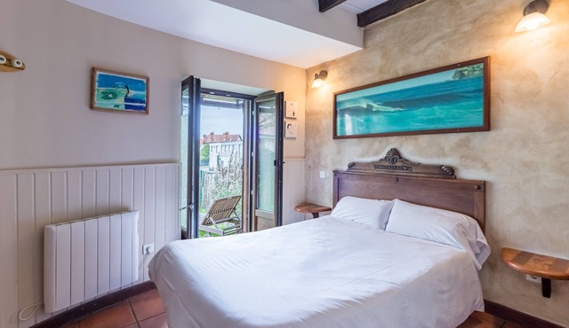 Casa Del Surf Somo: Room 4 with Sea Views and Private Garden