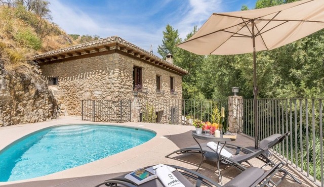 Casa Rural Cortijo Pesquera Algarinejo by Ruralidays