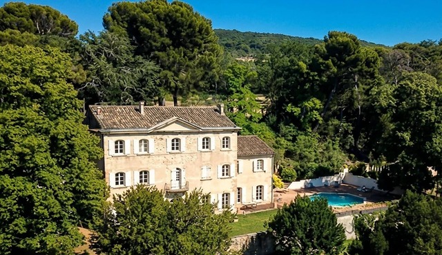 Château avec piscine privée