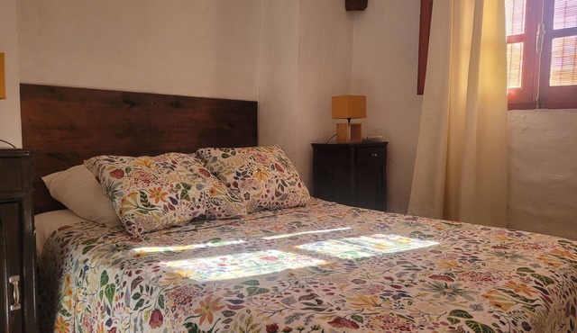 Charming Studio Apartment on Country Finca - experience the real Andalucia!