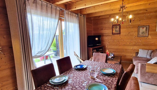 Charming Chalet with Spa and South-Facing Terrace in Saint-Michel-de-Chaillol, Sleeps 6