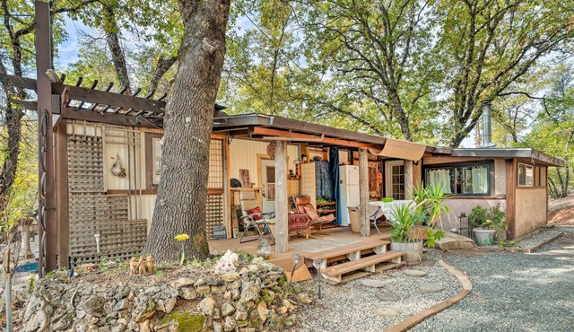 Charming Grass Valley Getaway on 6 Acres!