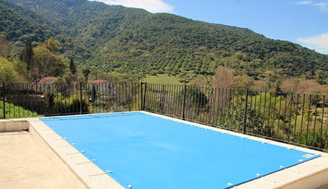 Charming Villa in Benamahoma + Pool