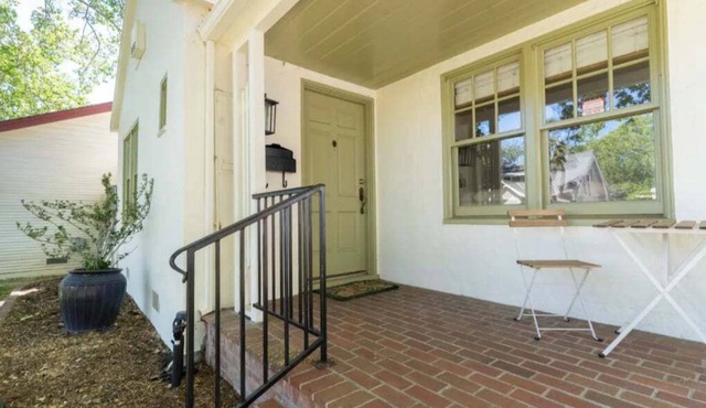 Chic Boho Bungalow in Land Park!