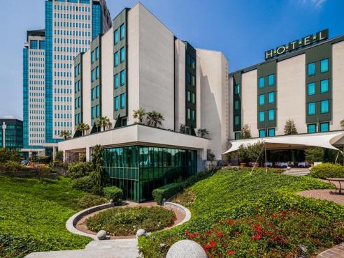 Cosmo Hotel Torri