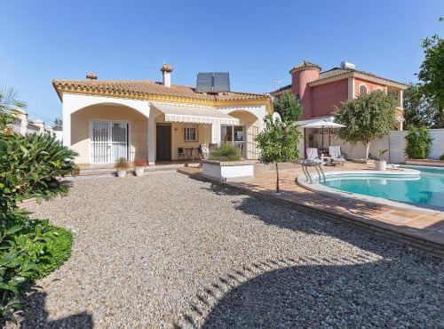 Costa de la Luz Poolside Villa