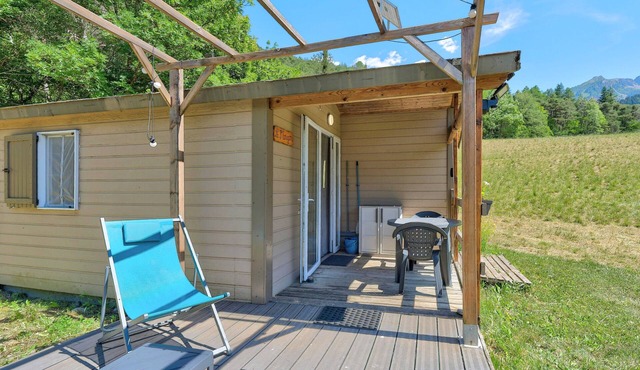 Cottage “Morgon” with Mountain View, Wi-Fi, and Air Conditioning