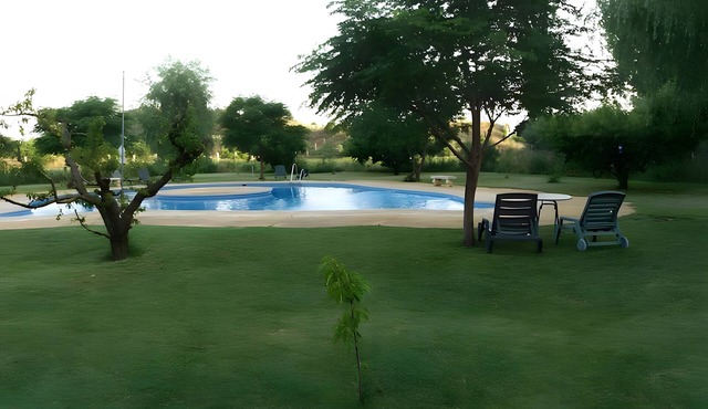 Country House 'El Melocotonero' with Mountain View, Wi-Fi and Air Conditioning