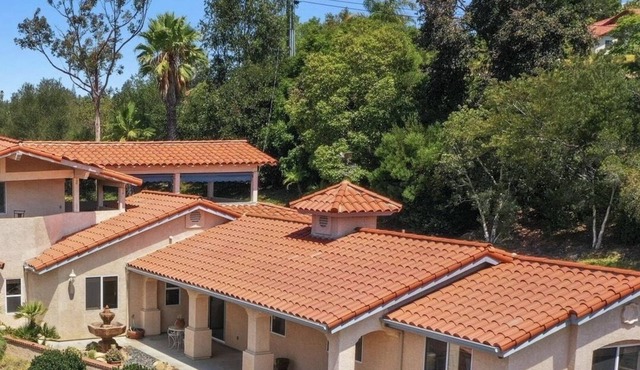 Cozy Fallbrook Villa Entire guest suite
