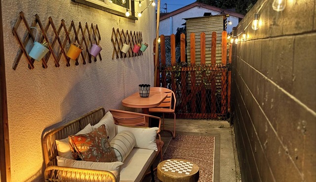 COZY STUDIO WITH PRIVATE PATIO AND HEATED POOL
