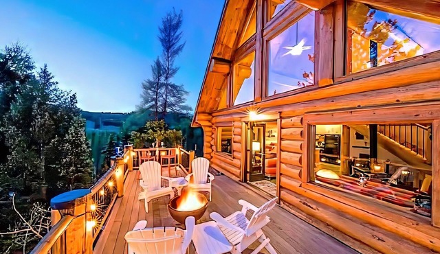 Creekside Cabin with Private Hot Tub & Wood Stove