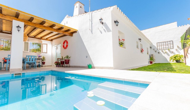 Cubo's Casa de Rebollo/private pool/free wifi