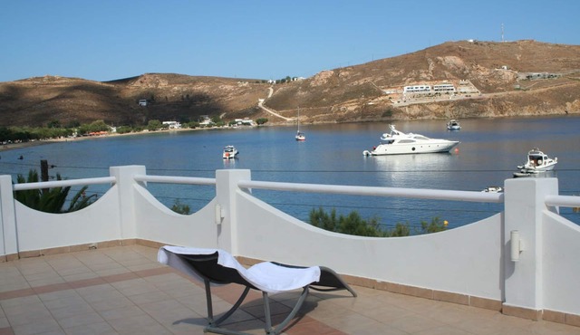 Cyclades Hotel Serifos