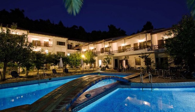 Delphi Hotel