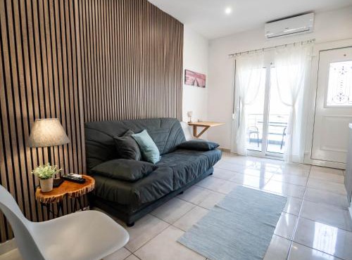 Doukas Apartments & Studios