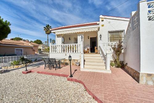 Espanhouse Villa in Ciudad Quesada for 4