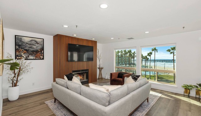 Fantastic Views - Oceanfront 2 Bedroom - - Remodeled March 2025