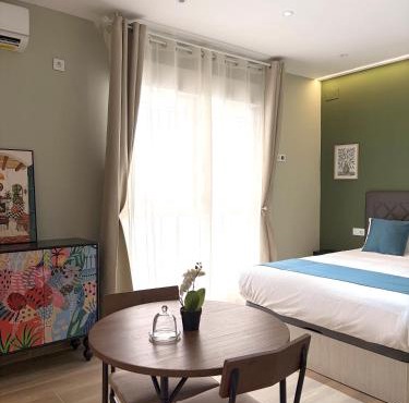 Feliz Apartment
