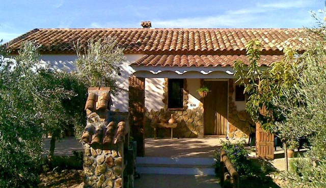 Homerez - Spacious villa for 6 ppl. with swimming-pool and terrace at Pozo Alcón