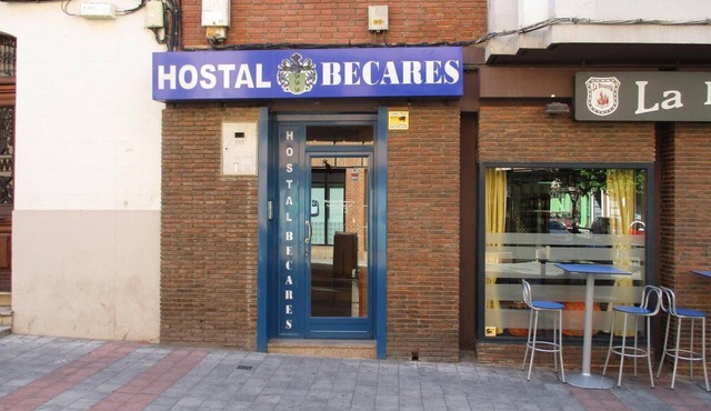 Hostal Becares
