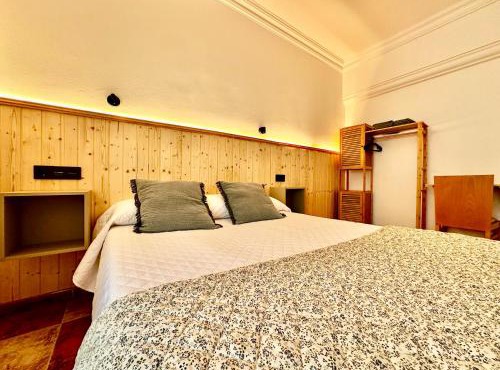 Hostal J&C