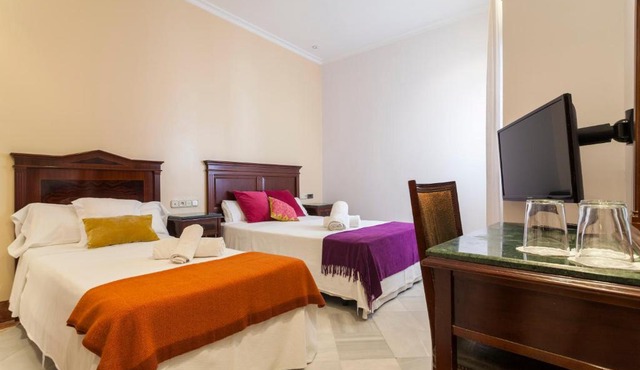 Hotel Baco