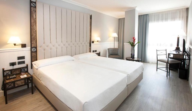 Hotel Gran Via