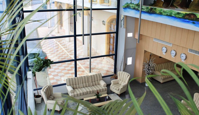 Hotel Los Barruecos by Croma