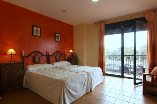 Hotel Rural Hojaranzos