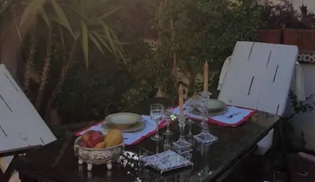 House in Granada with beautiful garden