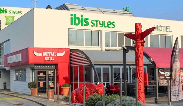 Ibis Styles Crolles Grenoble A41