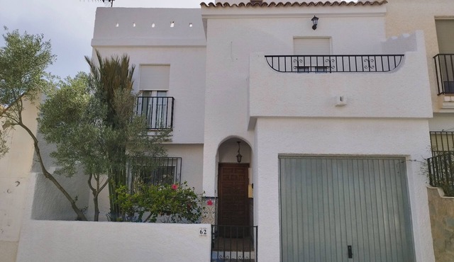 Ideal house for couples and families