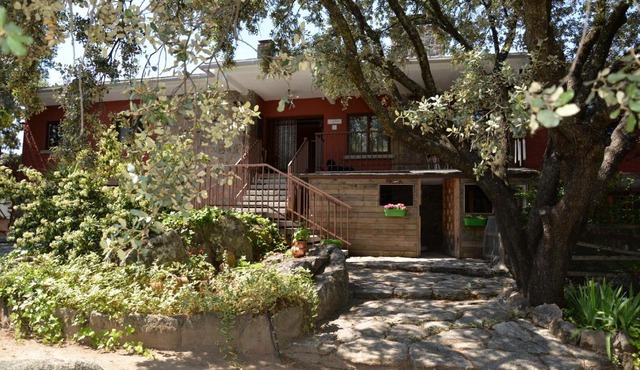 LA CASA DE GALAPAGAR ALOJAMIENTO SIETE PICOS