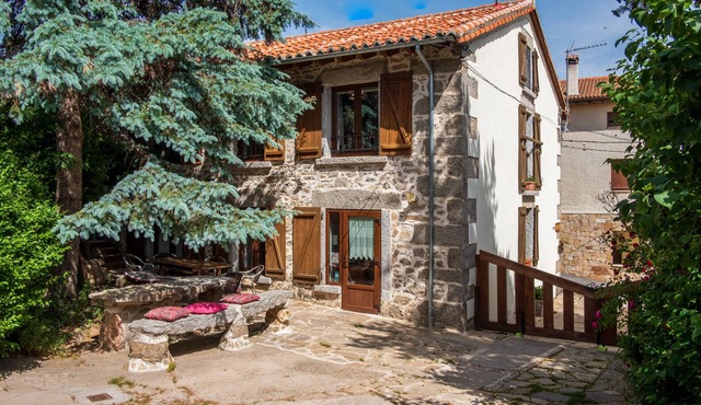 La Esperilla De Gredos: Rural House with 6 Bedrooms for 12 Guests in Sierra de Gredos